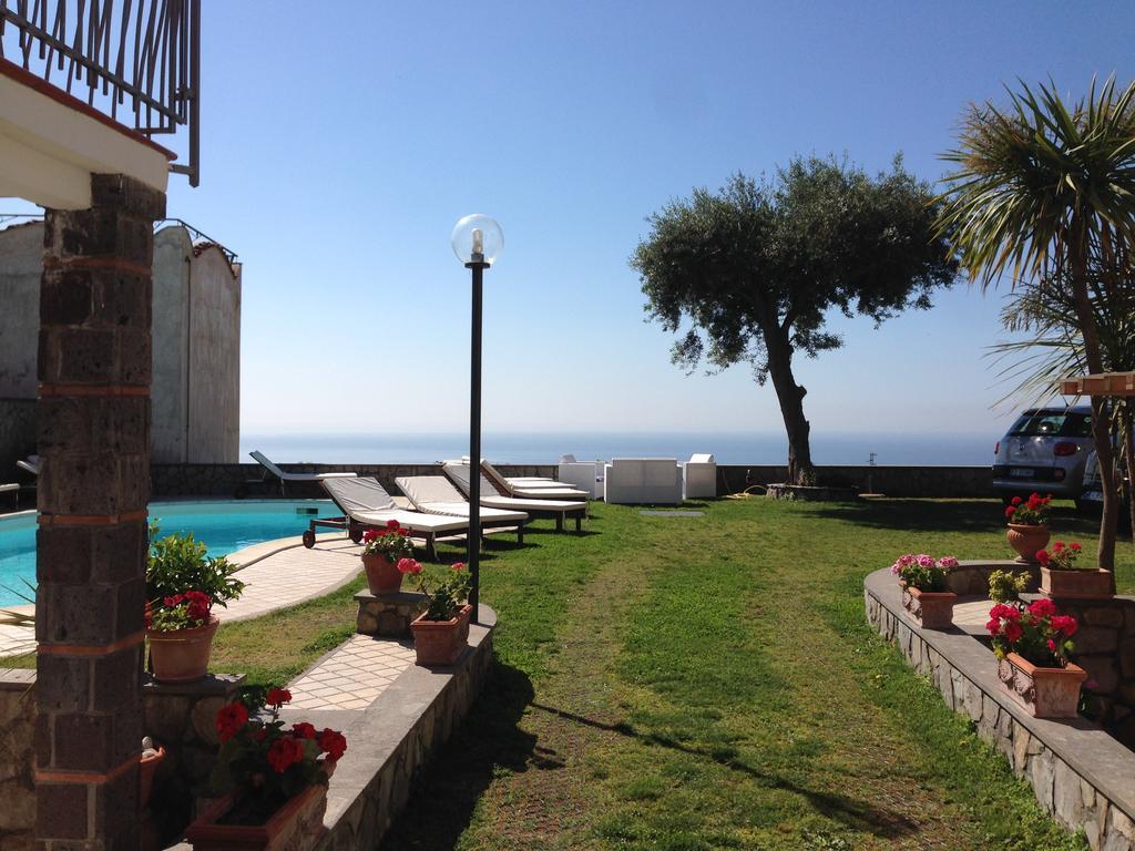 Olga'S Residence Relais Nerano Exterior photo